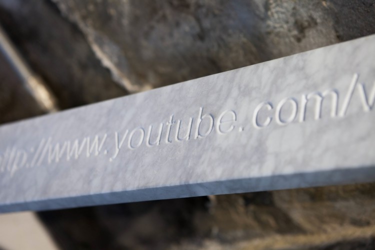 mendeni_label201_lr02